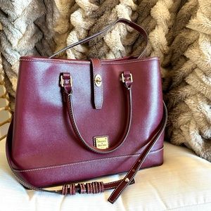 Like New Dooney and Bourke Saffiano Leather Satchel